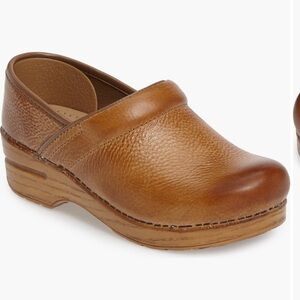 Dansko Professional Clog 6.5-7